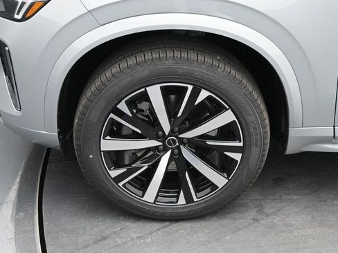 New 2026 Volvo XC90 B6 Core AWD/4WD image 4
