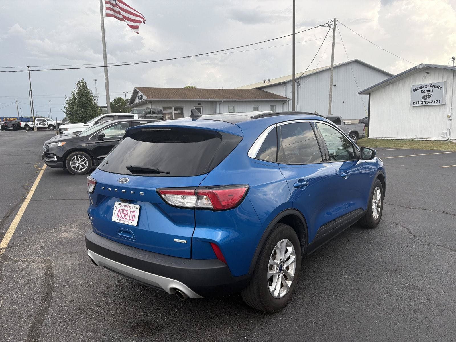 Used 2020 Ford Escape SE FWD image 8