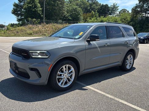 Used 2024 Dodge Durango GT AWD/4WD image 1