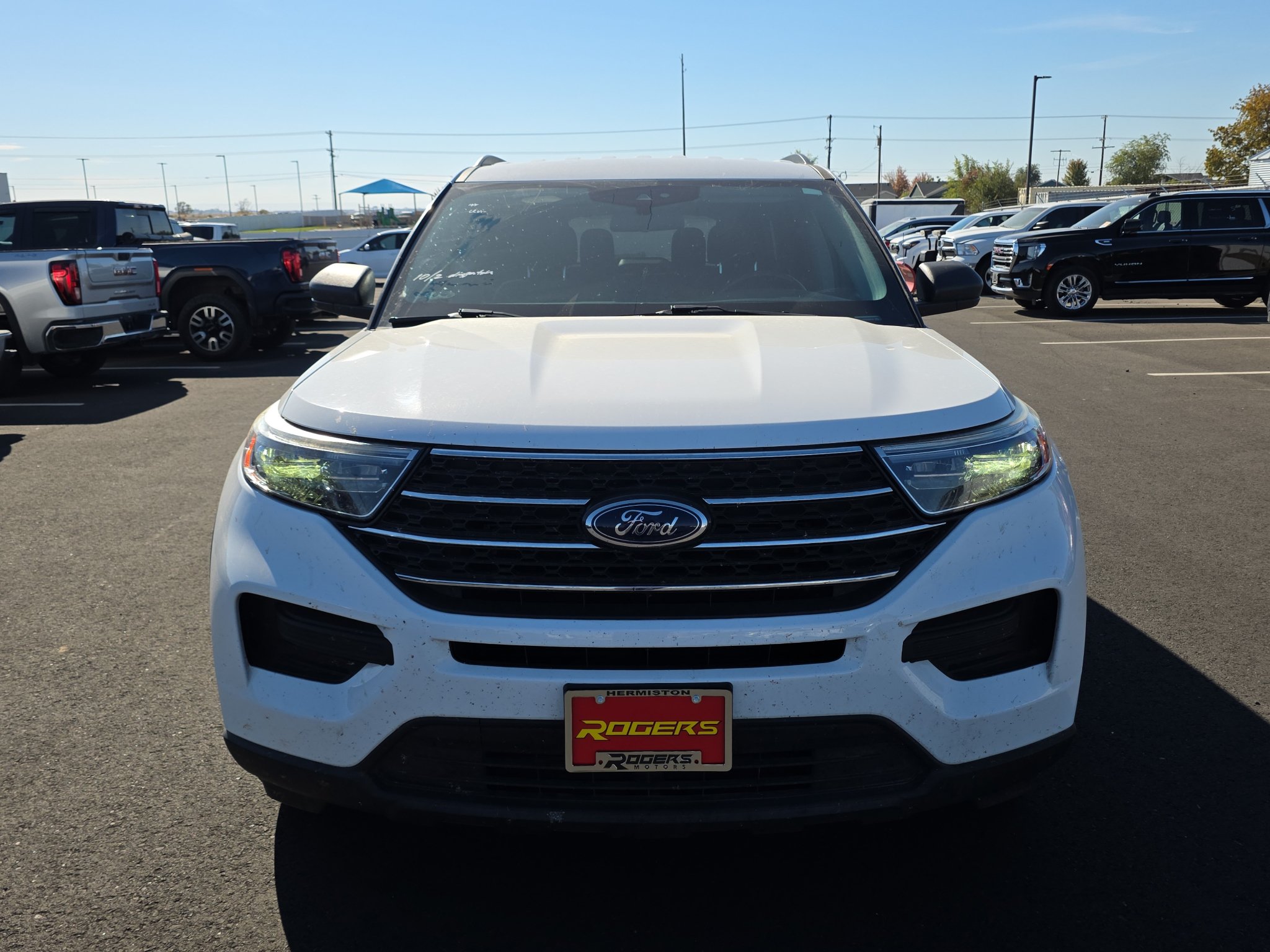 Used 2022 Ford Explorer XLT w/ Class IV Trailer Tow Package AWD/4WD image 2