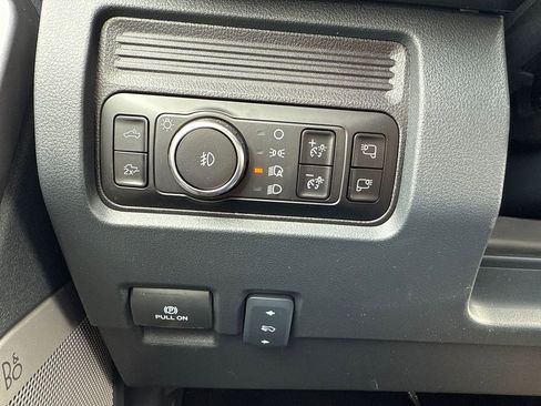 Used 2025 Ford F350 Lariat w/ Camper Package image 37