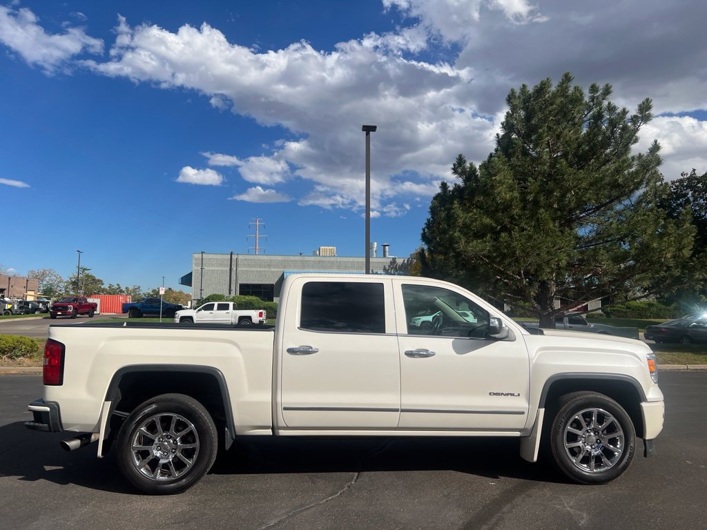 Used 2014 GMC Sierra 1500 Denali AWD/4WD image 3
