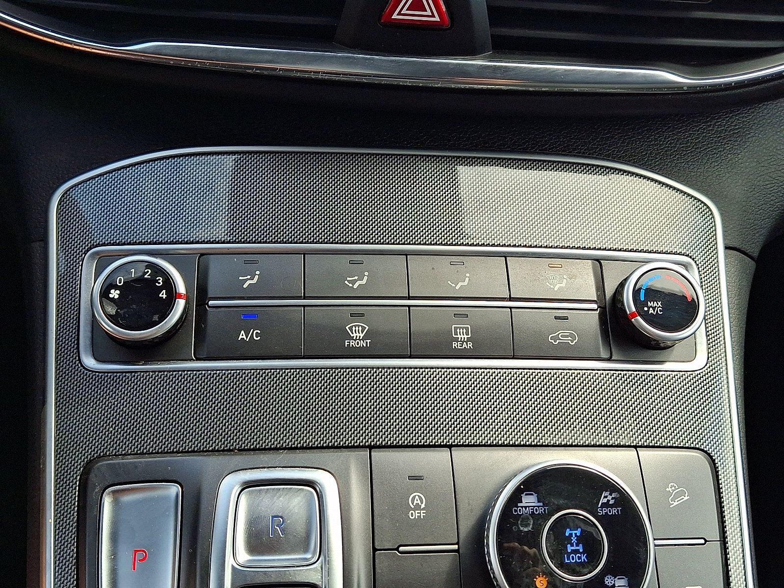 Certified 2023 Hyundai Santa Fe SE AWD/4WD image 15