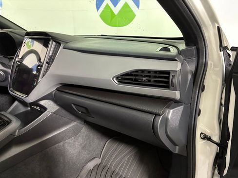 Certified 2025 Subaru Crosstrek 2.5i Sport w/ Crosstrek Mirror Package image 29