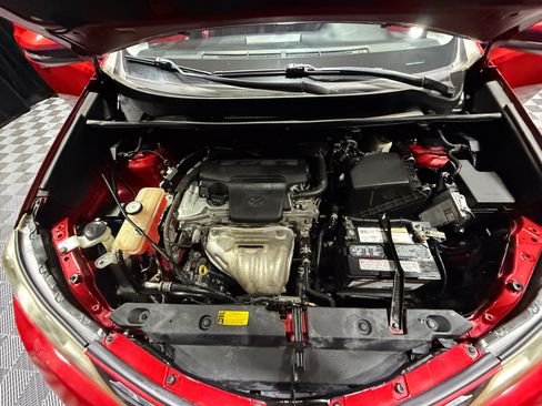 Used 2013 Toyota RAV4 XLE image 21