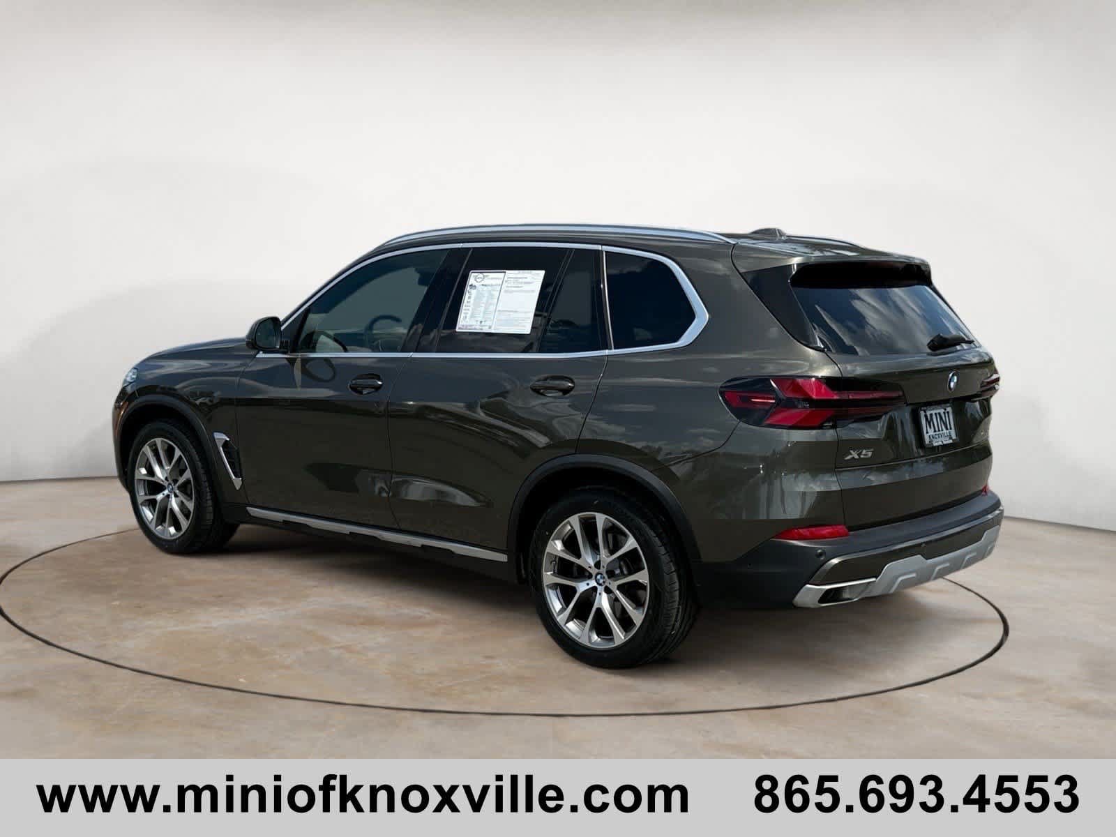 Used 2025 BMW X5 xDrive40i w/ Premium Package AWD/4WD image 5