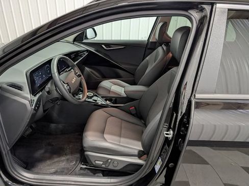 Used 2024 Kia Niro Wind FWD image 14