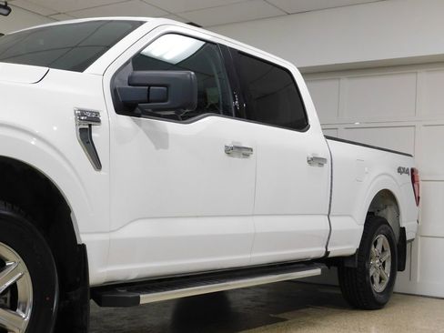 Used 2024 Ford F150 XLT AWD/4WD image 19