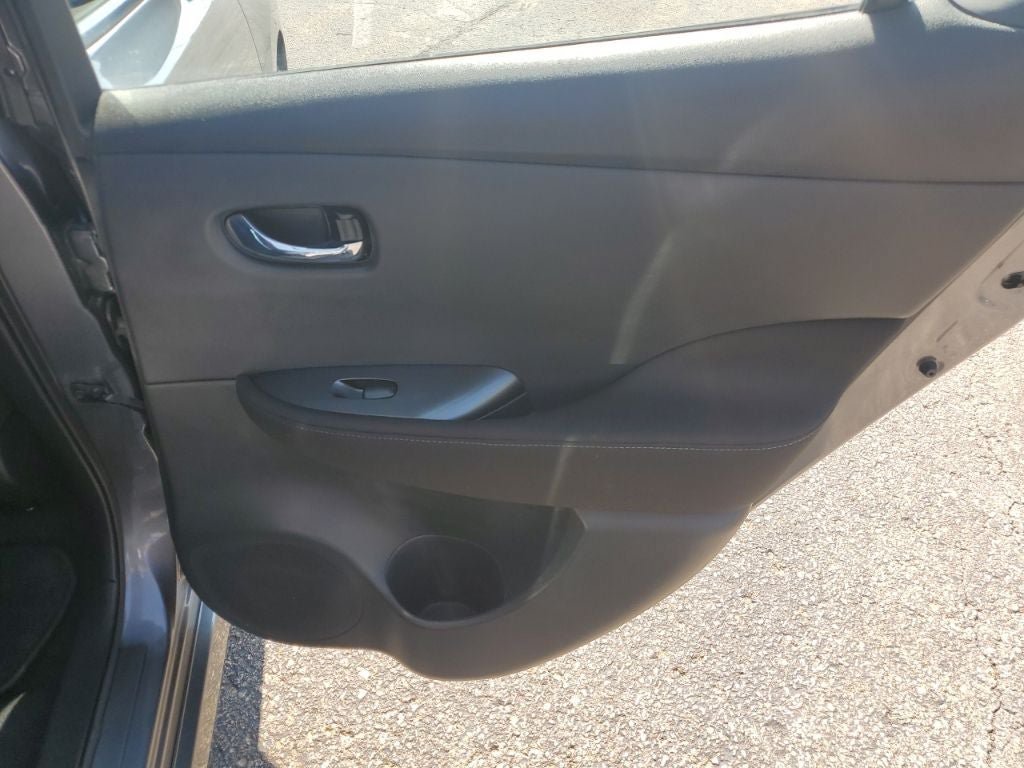 Used 2025 Nissan Leaf S FWD image 45