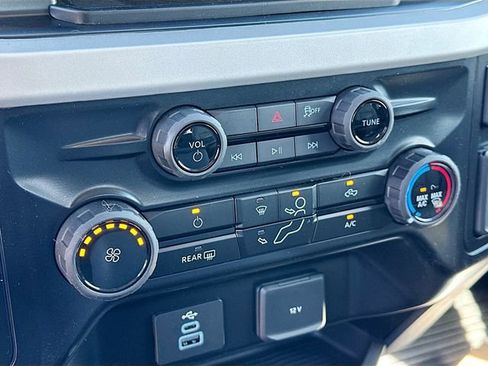 New 2026 Ford F550 4x4 Supercab Super Duty image 9