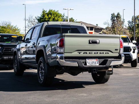 Used 2023 Toyota Tacoma TRD Off-Road image 12