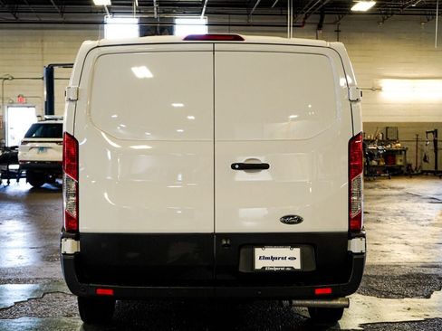 Used 2025 Ford Transit 150 Low Roof RWD image 5