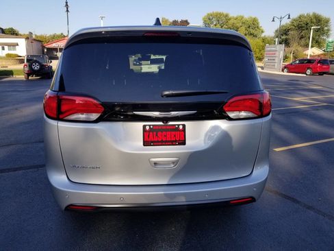 New 2026 Chrysler Voyager LX image 6