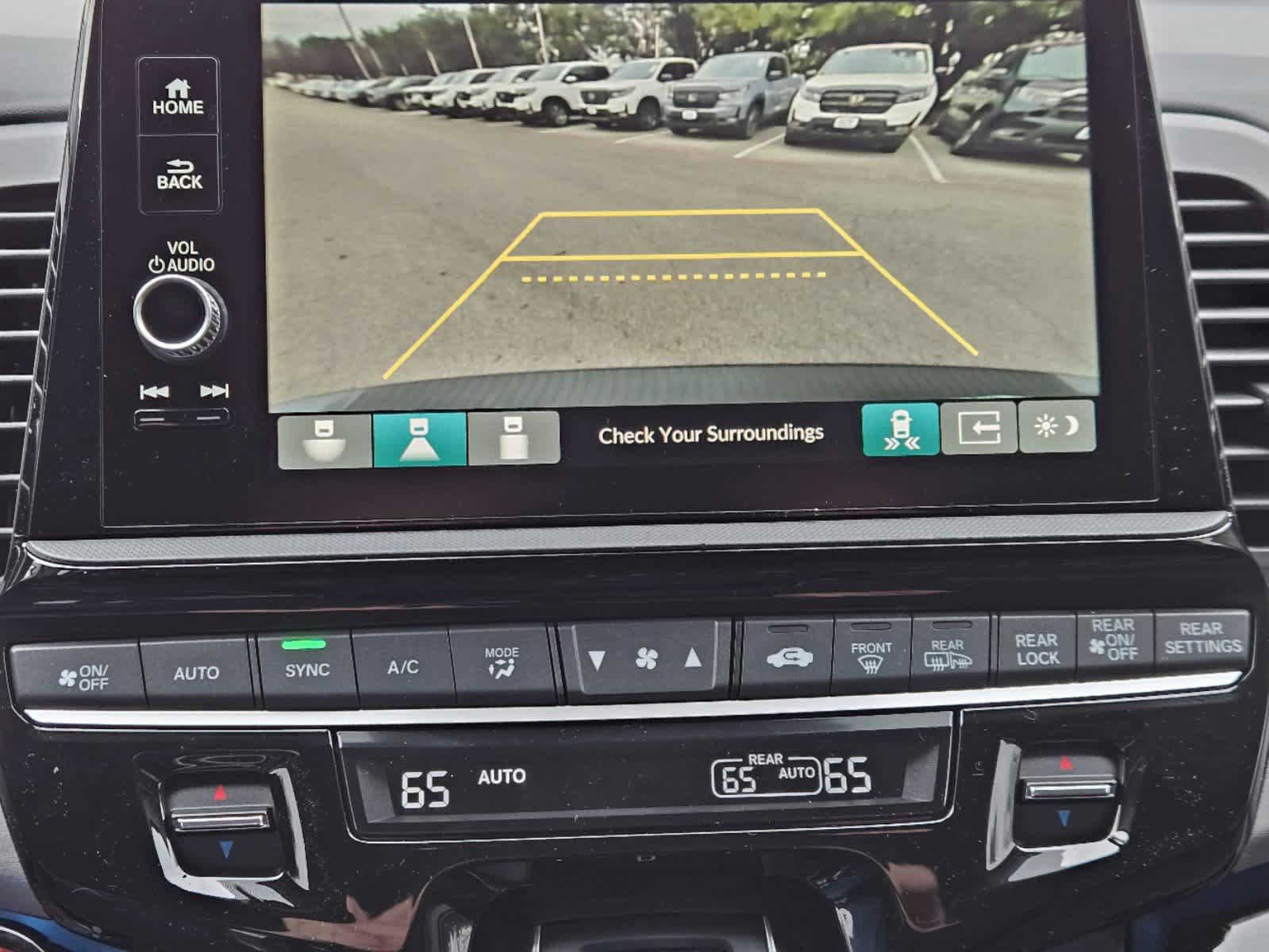 New 2027 Honda Odyssey Touring image 15