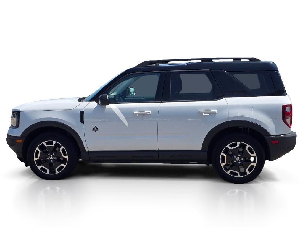 Used 2024 Ford Bronco Sport Outer Banks AWD/4WD image 11