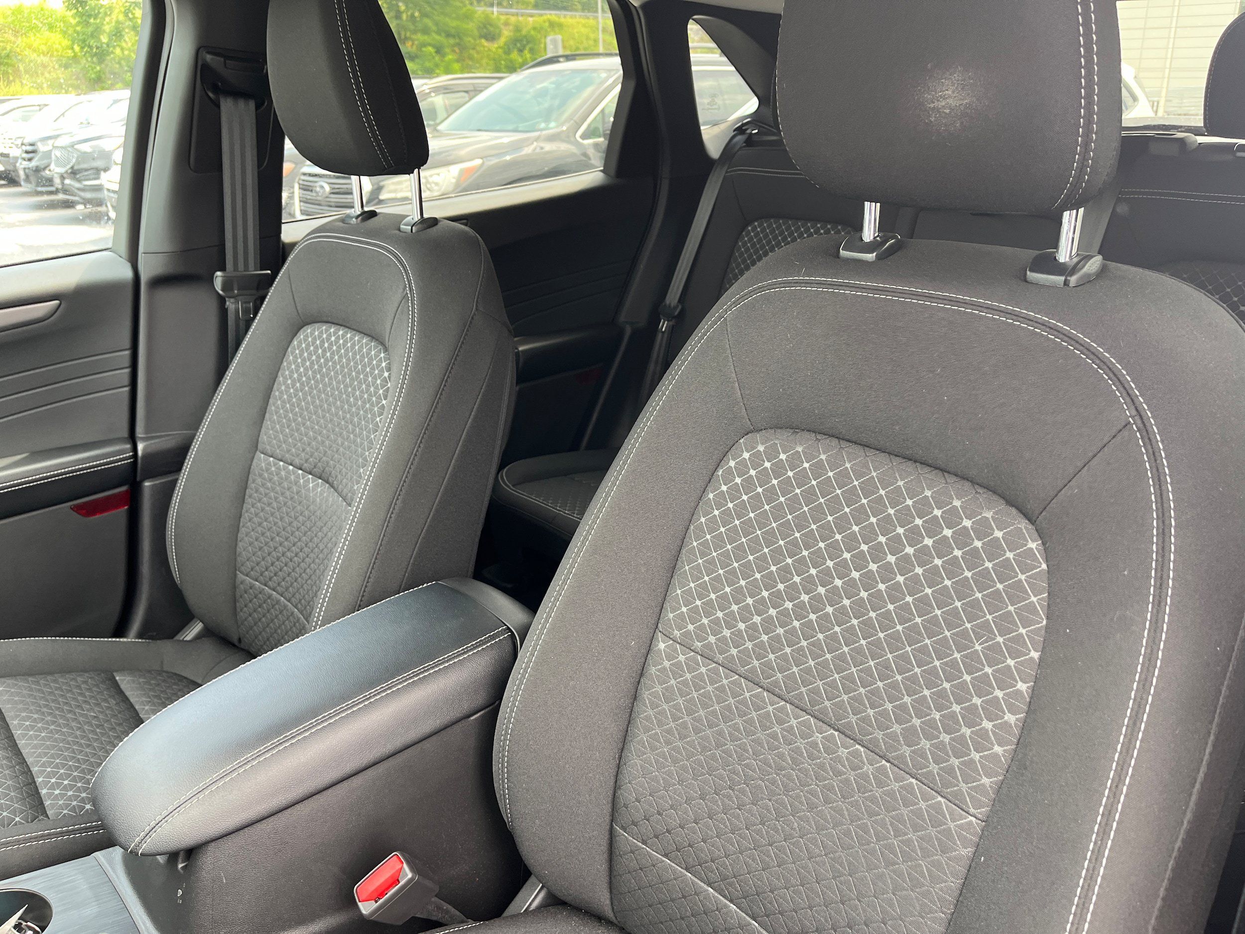 Used 2023 Ford Escape Active AWD/4WD image 9