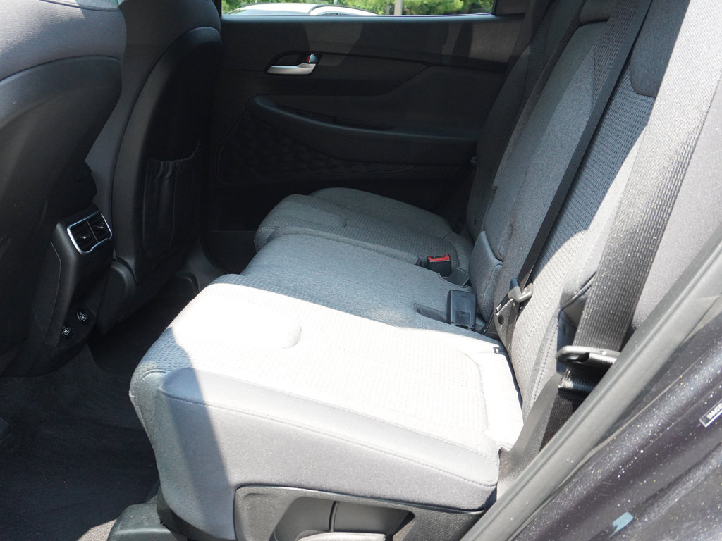 Used 2023 Hyundai Santa Fe SE AWD/4WD image 31