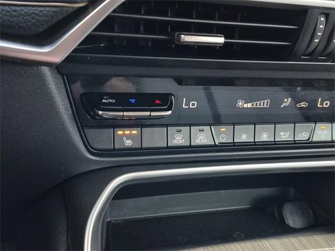 Used 2024 MAZDA CX-90 3.3 Turbo w/ Preferred Package image 40