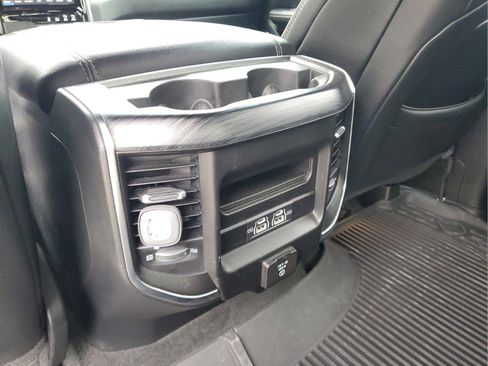 Used 2023 RAM 1500 Laramie AWD/4WD image 22