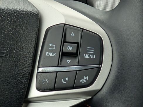 New 2026 Ford Explorer Active image 12