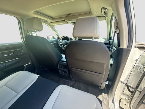 Certified 2024 Honda CR-V EX image 29
