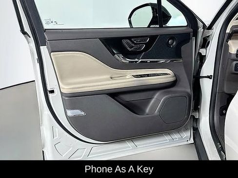 Used 2021 Lincoln Corsair Reserve w/ Equipment Group 201A image 14