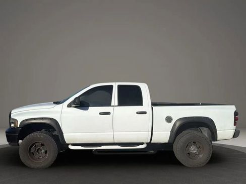 Used 2003 Dodge Ram 2500 Truck ST image 2