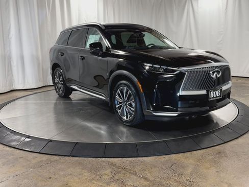 New 2026 INFINITI QX60 Luxe image 3