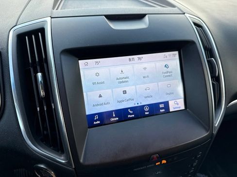 Used 2020 Ford Edge Titanium w/ Class II Trailer Tow Package AWD/4WD image 14