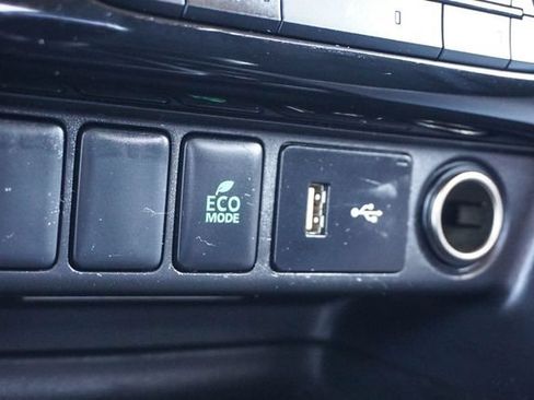 Used 2019 Mitsubishi Eclipse Cross ES FWD image 25