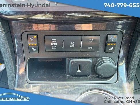 Used 2017 Buick Enclave Premium AWD/4WD image 22