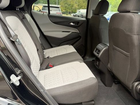 Used 2023 Chevrolet Equinox LT image 17