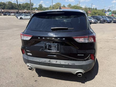 Used 2022 Ford Escape SEL w/ Technology Package AWD/4WD image 12