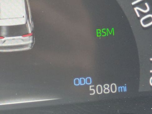 Used 2025 Toyota RAV4 XLE w/ Convenience Package FWD image 9