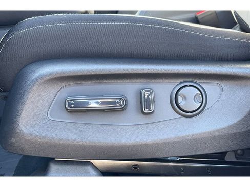 Certified 2025 Honda CR-V EX image 13