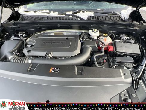 Certified 2023 Buick Envision Preferred w/ Sport Touring Package image 10