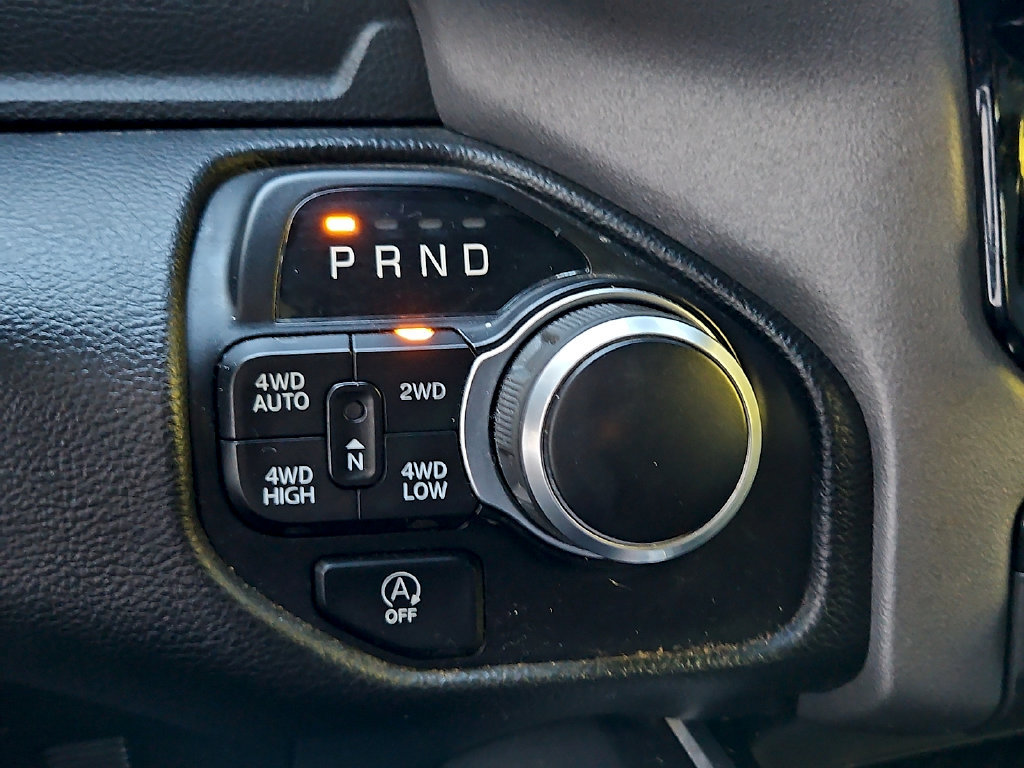 Used 2022 RAM 1500 Big Horn AWD/4WD image 14