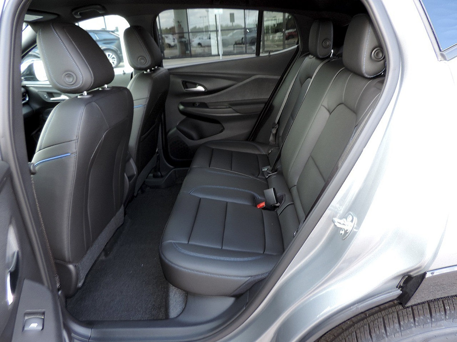 New 2026 Buick Envista Sport Touring w/ Convenience I Package FWD image 12