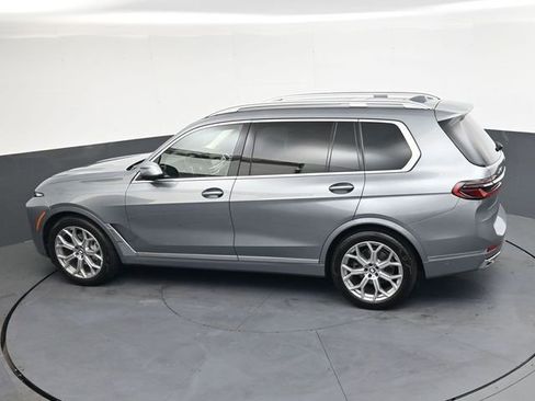 Used 2023 BMW X7 xDrive40i w/ Parking Assistance Package AWD/4WD image 26