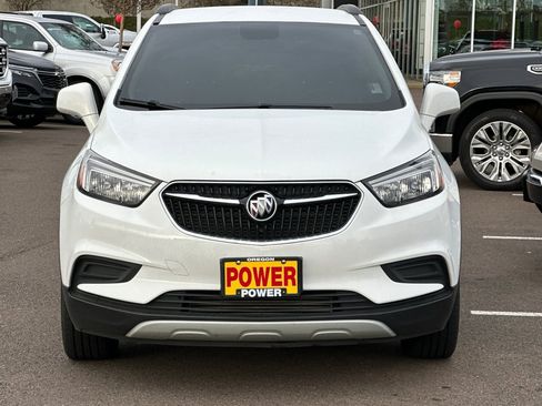 Used 2022 Buick Encore Preferred w/ Safety Package image 9