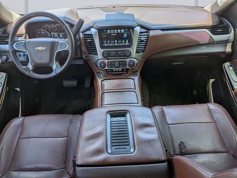 Used 2016 Chevrolet Suburban LTZ RWD image 16