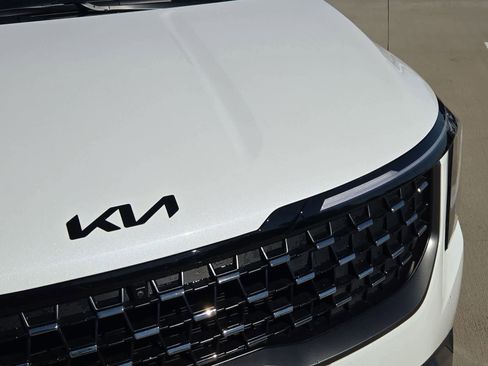 Certified 2026 Kia Carnival SX Prestige image 10