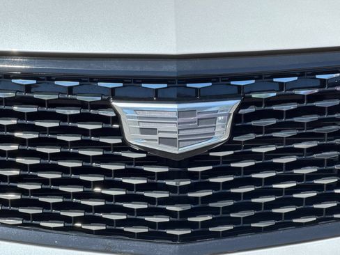 Certified 2024 Cadillac XT6 Premium Luxury AWD/4WD image 47