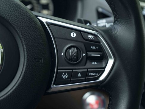 Used 2025 Acura RDX SH-AWD w/ Technology Package image 21