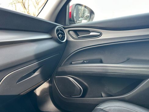 Used 2018 Alfa Romeo Stelvio Sport w/ Quick Order Package 22J Sport image 20