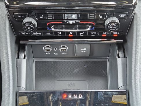 New 2025 Jeep Grand Cherokee Altitude image 18