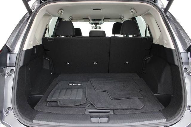Certified 2026 Nissan Rogue SV FWD image 28