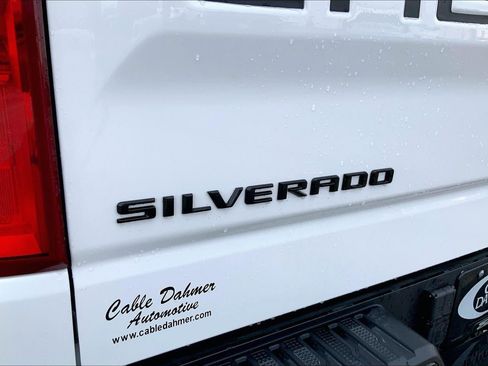 Used 2024 Chevrolet Silverado 1500 ZR2 w/ Technology Package image 28