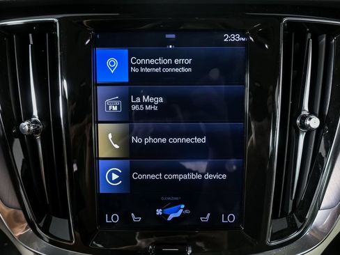 Used 2020 Volvo V60 T5 Momentum w/ Protection Package Premier image 15