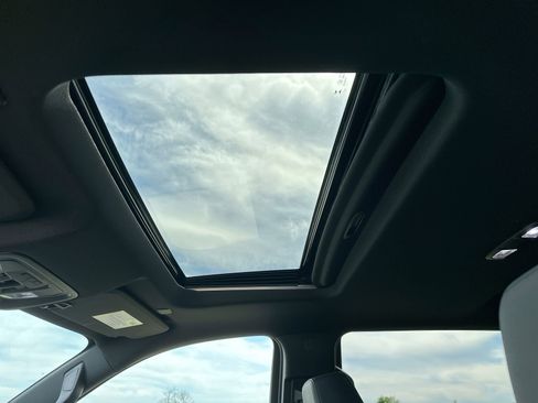 Used 2024 GMC Sierra 2500 AT4 w/ AT4 Premium Plus Package image 22